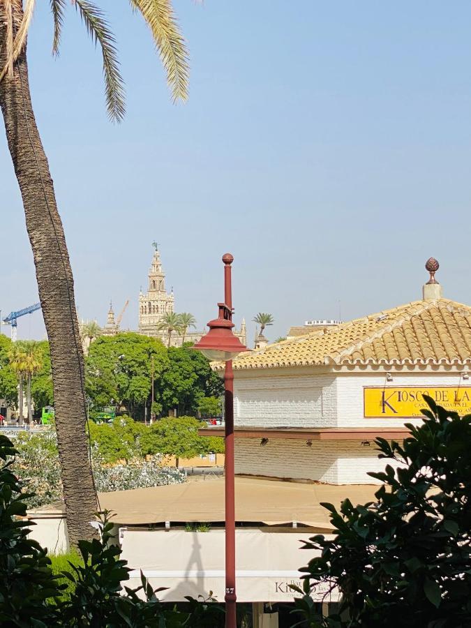 Betis A La Orilla Del Guadalquivir & Vistas A La Giralda Lejlighed Sevilla Eksteriør billede